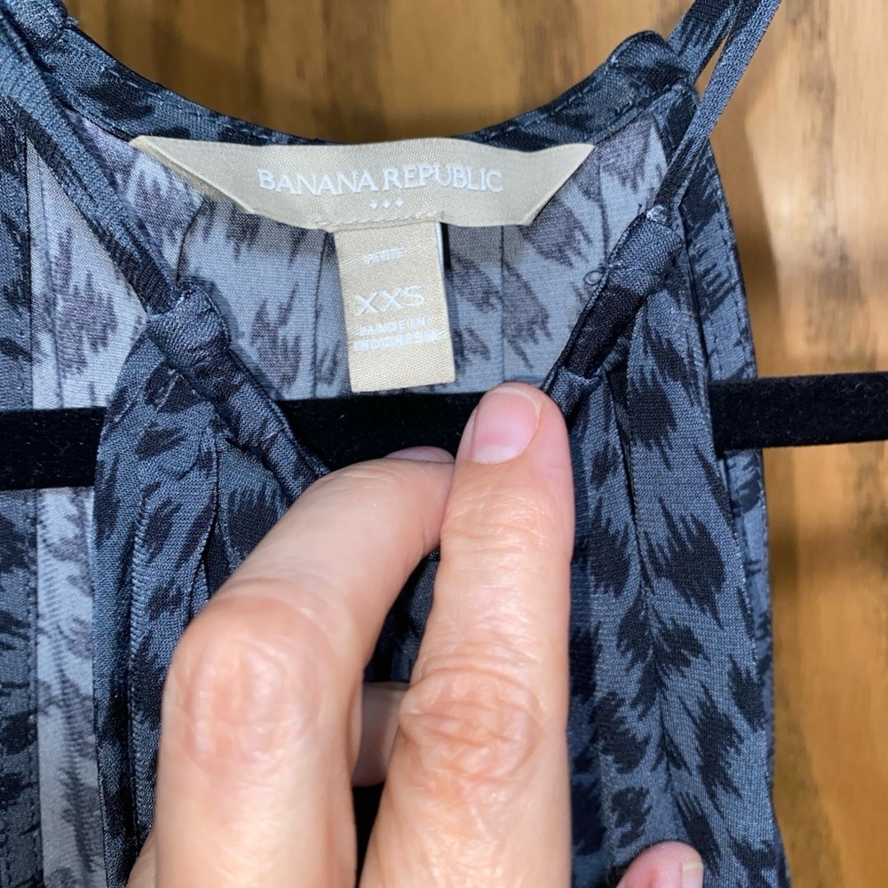 Banana Republic‎ Gray and Black Leopard Print Halter Top - XXS - Picture 5 of 6